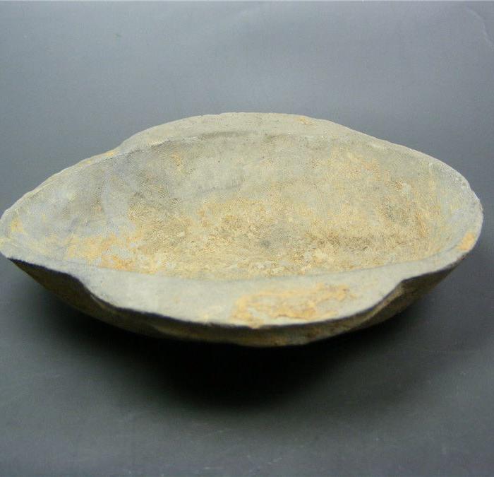 生坑出土 汉代灰陶带土沁双耳大耳杯(品相完整