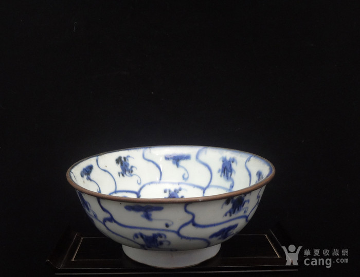 清代 青花灵芝纹碗