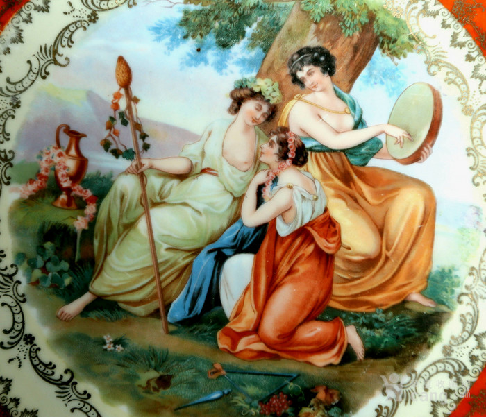 19世纪维也纳古典仕女油画描金图挂盘一对