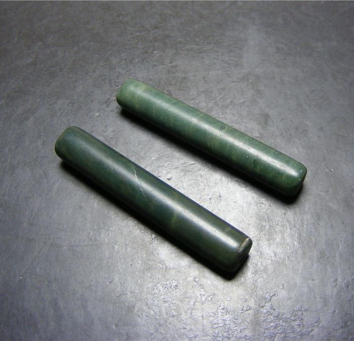 一起来的 至少八九十年代天然深绿色缠丝玛瑙