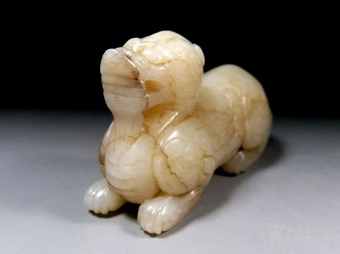 元代和田白玉貔貅手把件