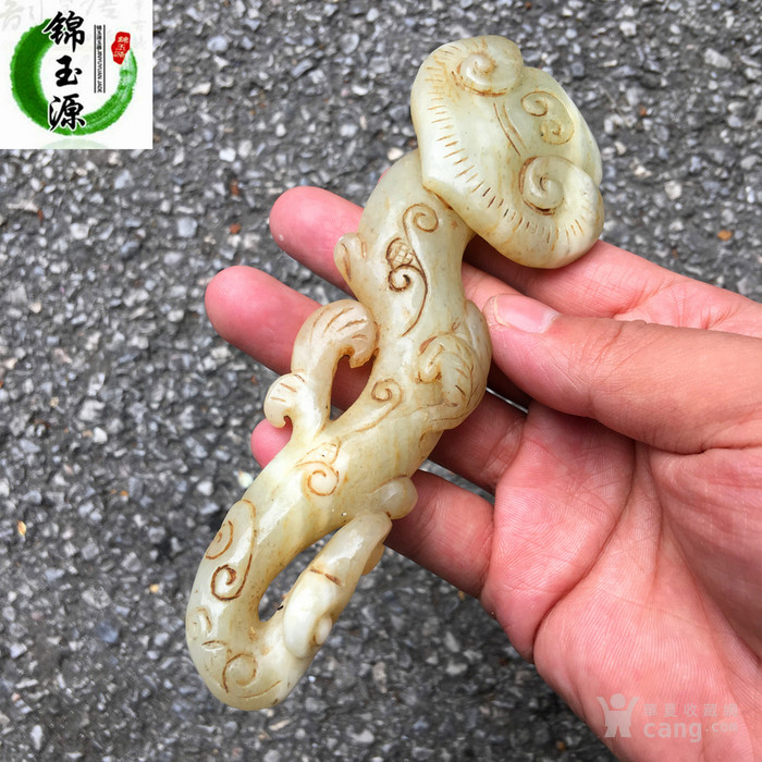 清朝 玉料及产地:和田山料 表现形式:挂件/佩件 品相:全品 形状: