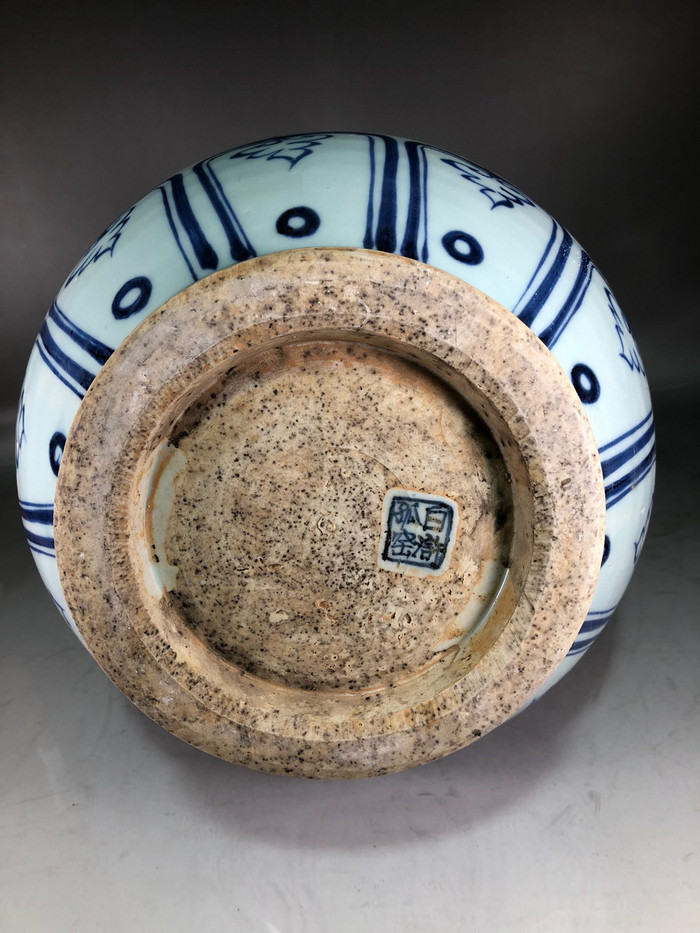 元代白浒孤窑龙纹玉壶春瓶