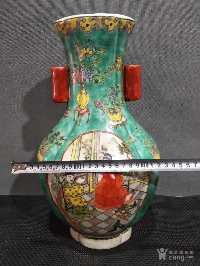 大清康熙年制,手绘粉彩人物花瓶
