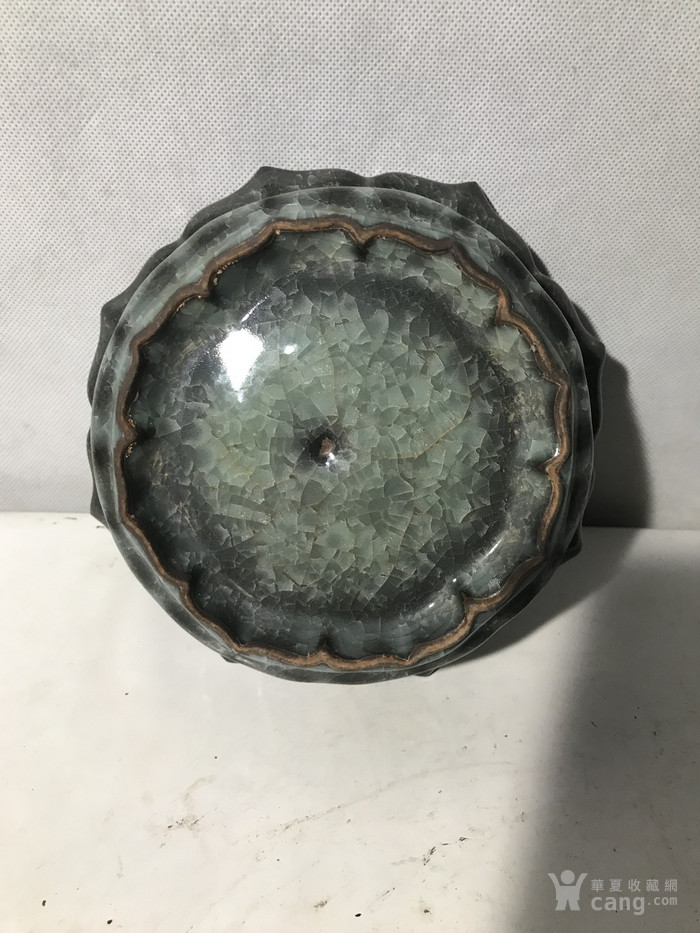 华夏古玩城 瓷器 高古 > 冰片官窑玛瑙釉笔洗