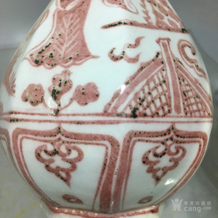 元白浒孤窑釉里红人物八棱玉壶春