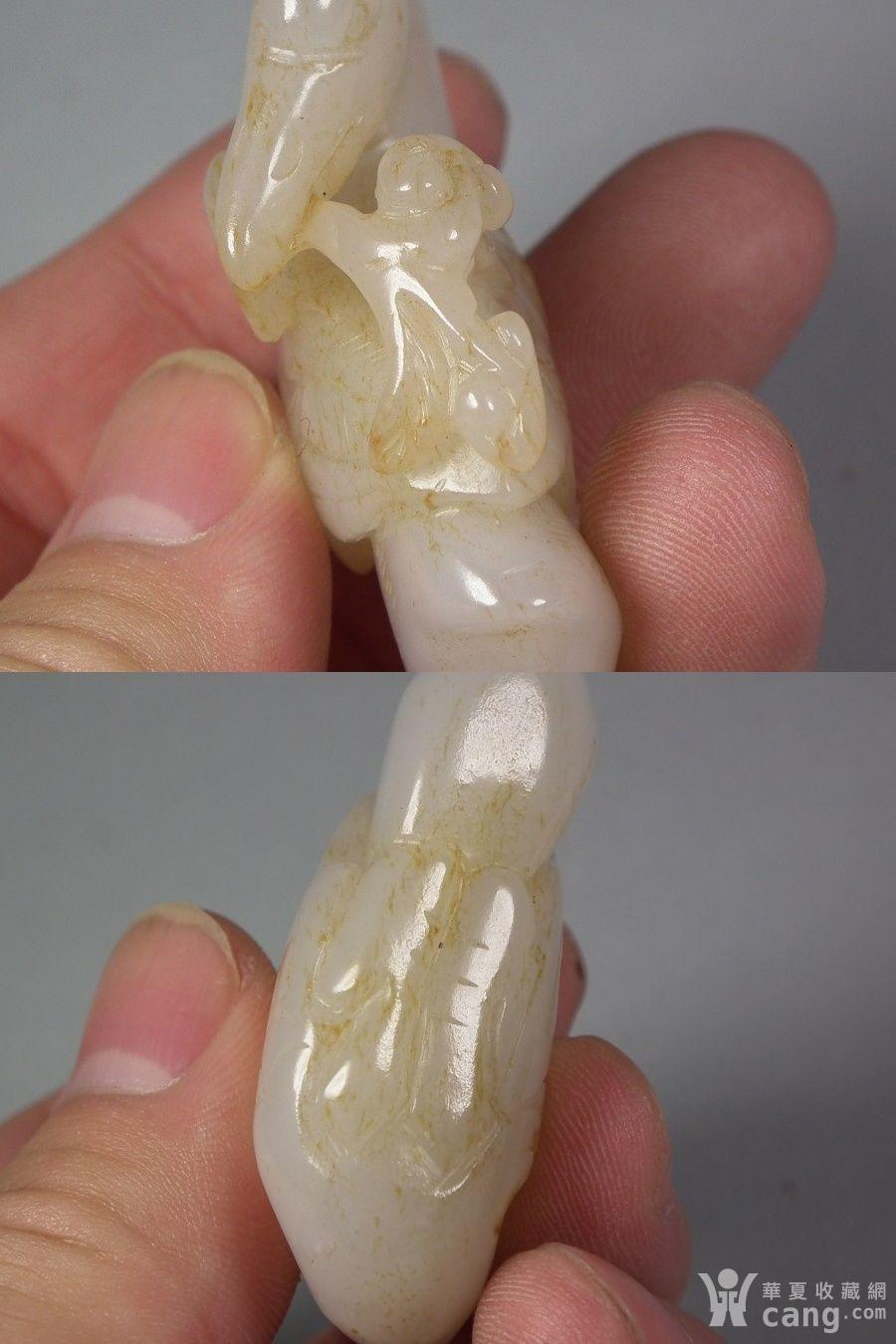 明代和田白玉带红沁衔灵芝回头鹅