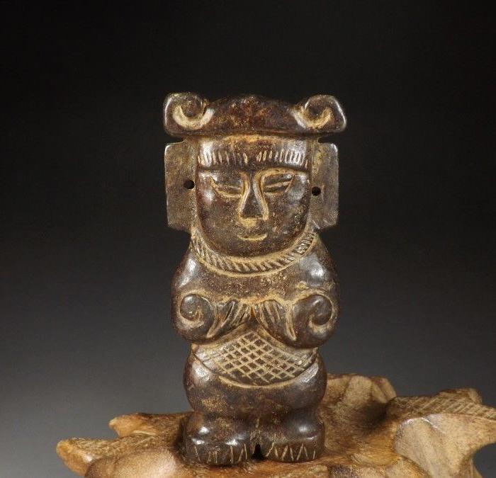 圆雕玉人满水银黑沁大摆件