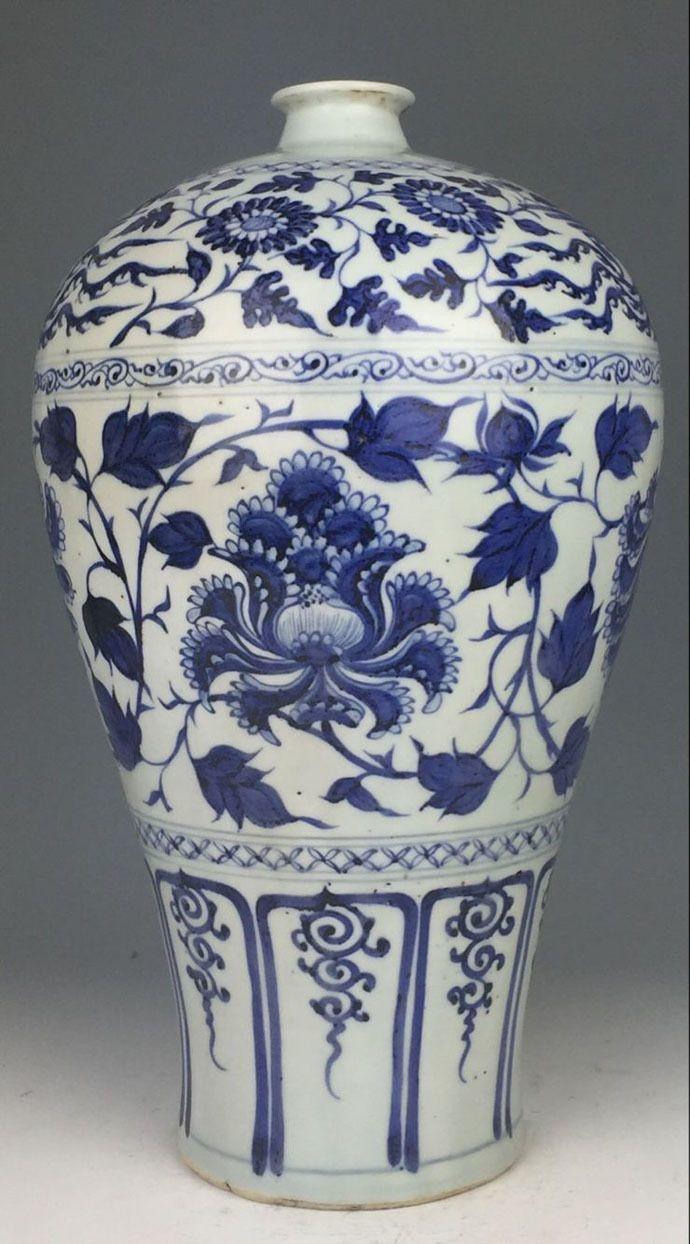 元代 青花缠枝牡丹纹梅瓶 【非卖品仅供欣赏】