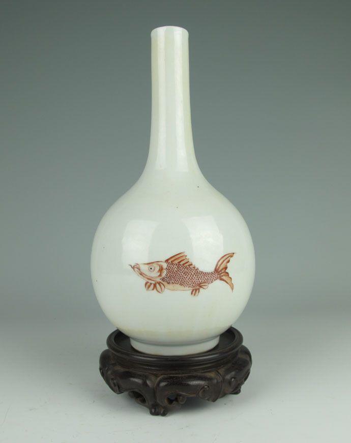 清康熙 釉里红鱼藻纹胆瓶