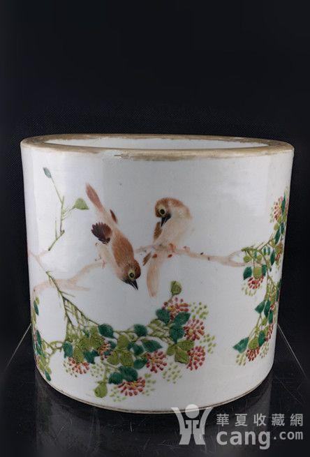 喻春:浅绛彩花鸟纹大口径笔筒
