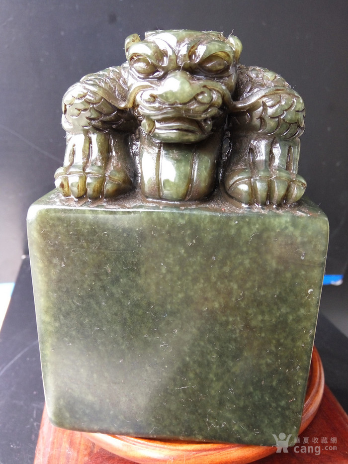 项圣谟作 寿山艾叶绿冻石 龙钮书画大闲章 1666克