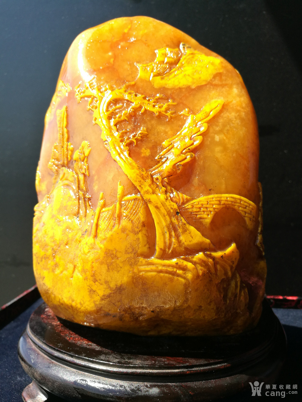 著名石雕家石卿作田黄石薄意摆件 印章4071克