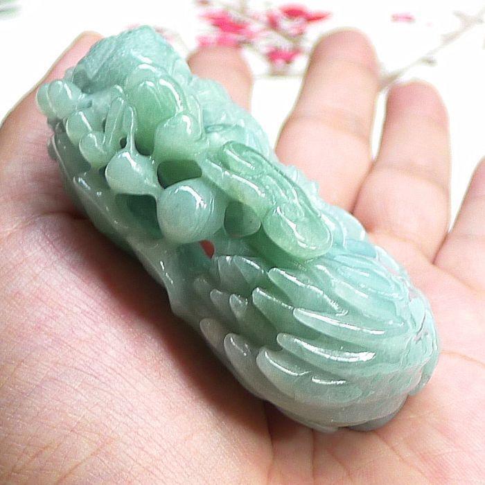 天然翡翠正品特价 工艺精雕特色镂空蜥蜴翡翠把件手玩件6004