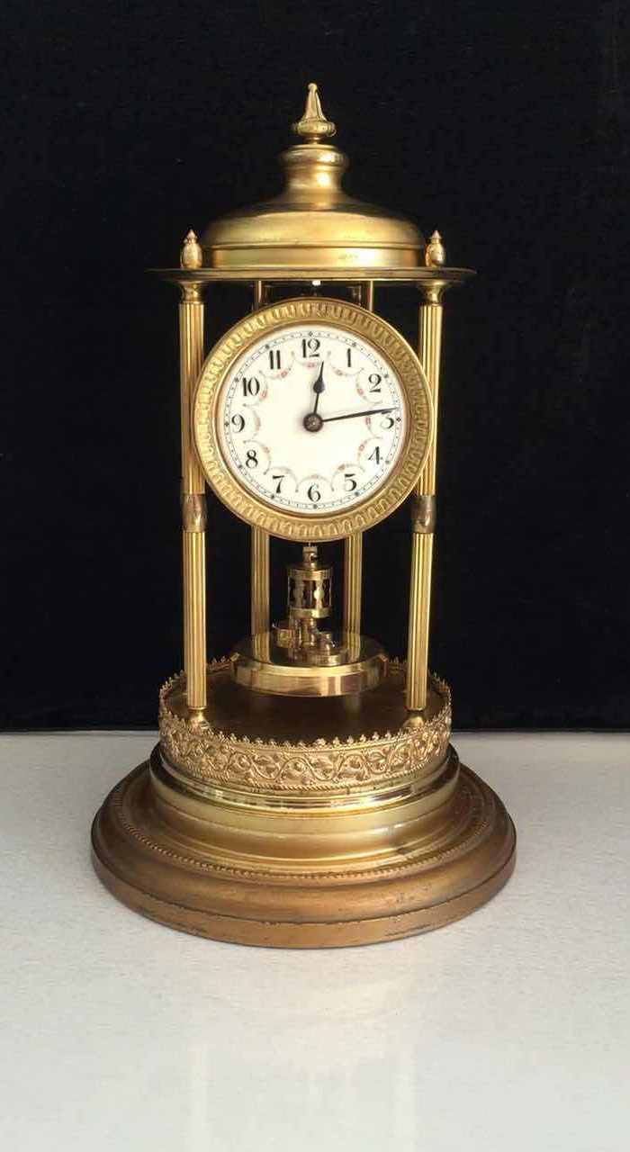 华夏古玩城 钟表西洋器 钟 > 德国六个柱转碟式400天钟 品相:全品