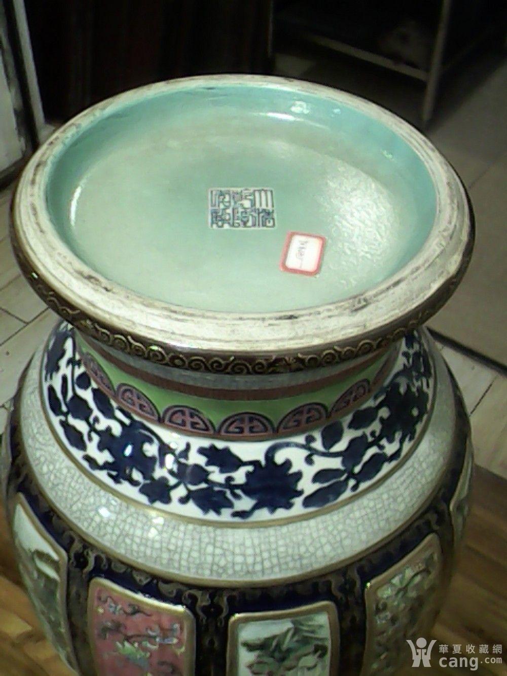 清中期乾隆瓷母