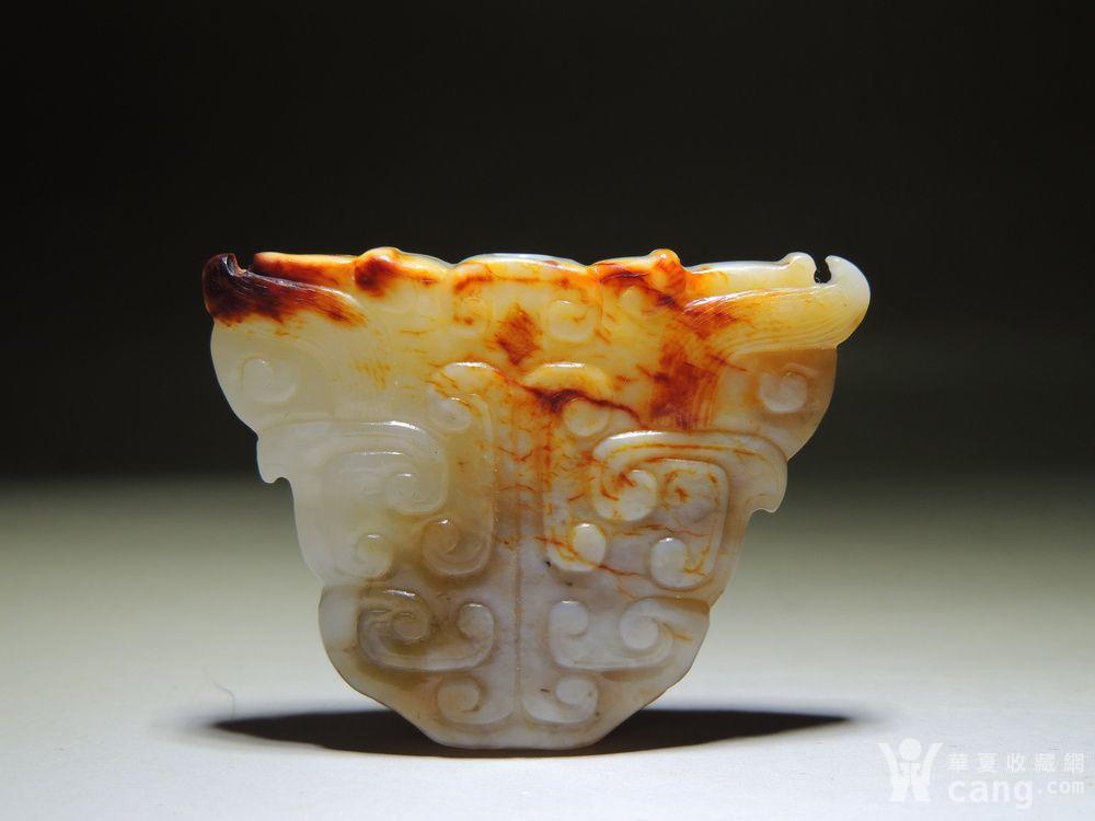 老和田籽料战汉饕餮纹玉佩