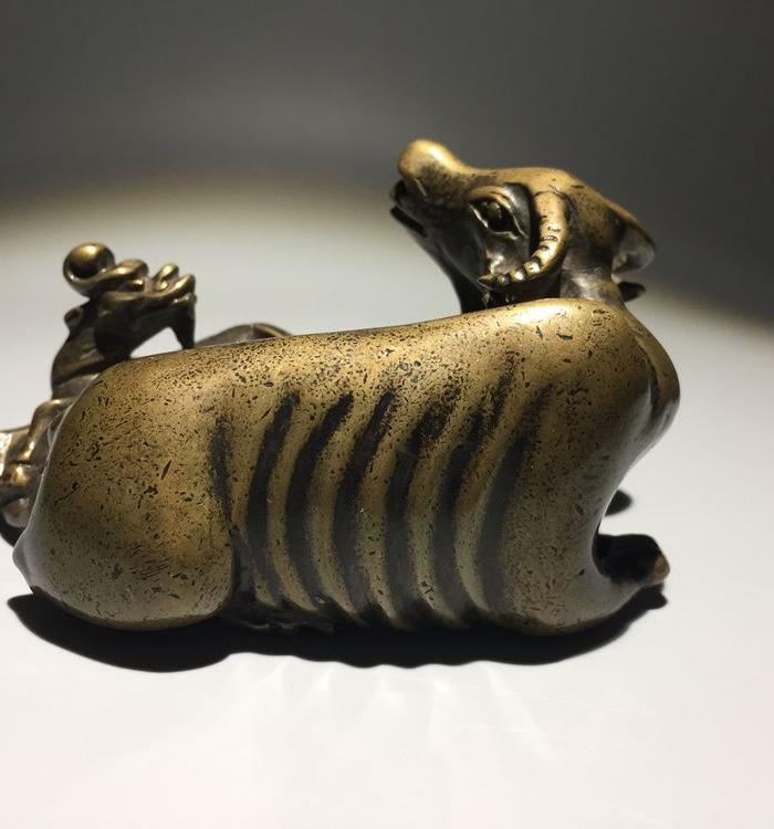 老铜牛文房镇纸