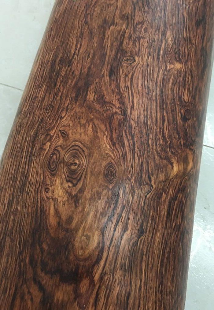 海南黄花梨木料家具料珠子料满鬼脸精品老木头降香黄檀老木料一根