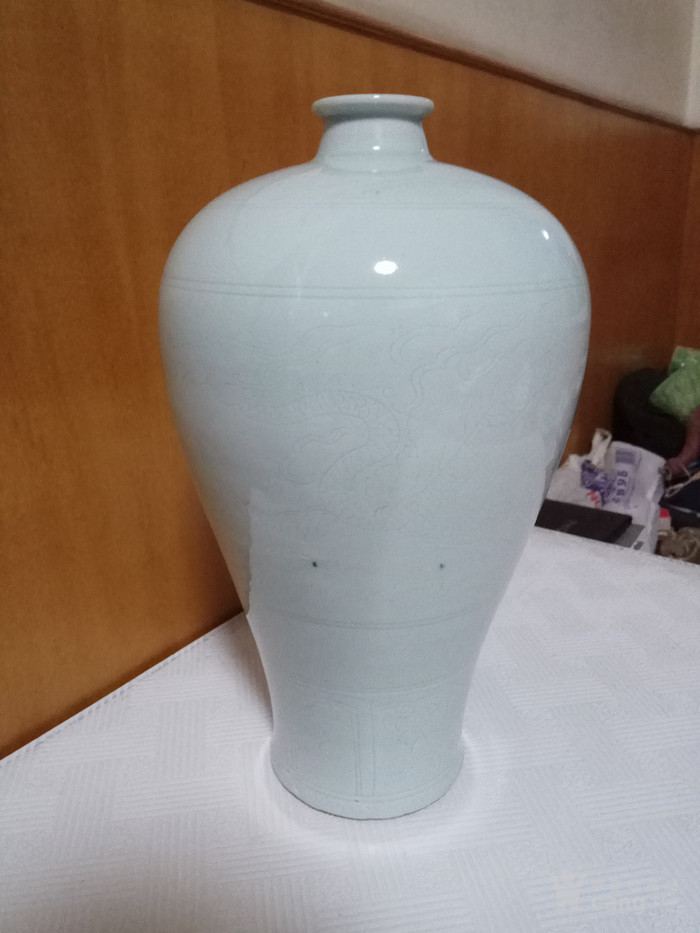 南宋 汝窑影青釉蟠龙纹梅瓶