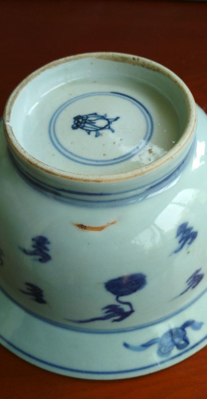 清康熙龙凤火焰纹折沿青花碗