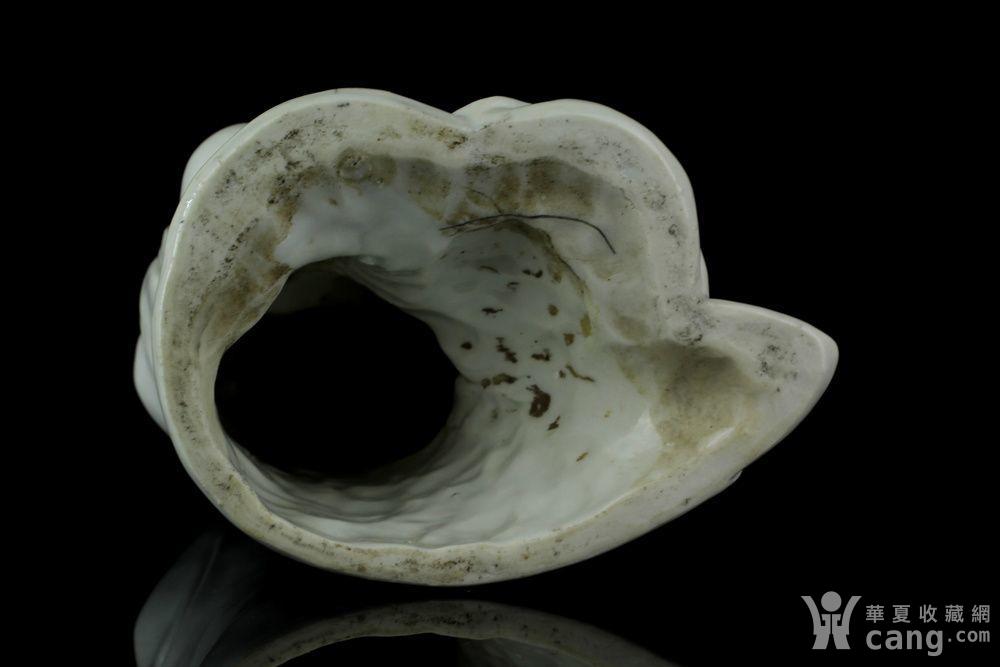 清晚德化窑白釉博及渔人款达摩座像