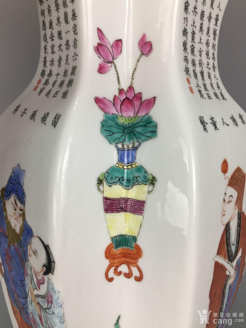 瓷器 明 粉彩无双谱人物故事诗文双联瓶