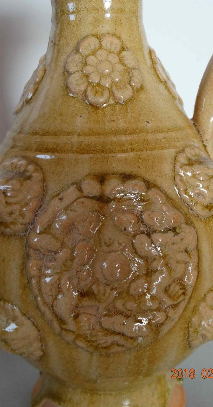 华夏古玩城 瓷器 高古 > 洪州窑龙柄风头堆塑单执壶 年代:隋唐 艺术