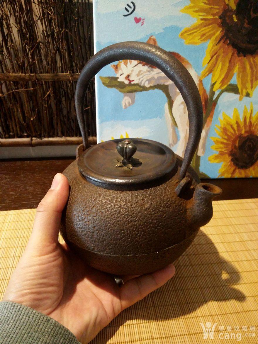 589 日本茶道具老铁壶 金寿堂丸形铁瓶