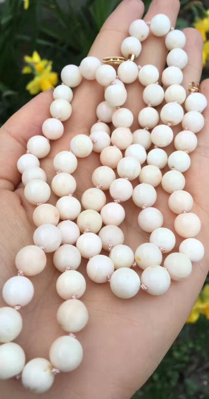 14k天使肌,珊瑚项链,简直完美!珠子约8mm,71cm长!