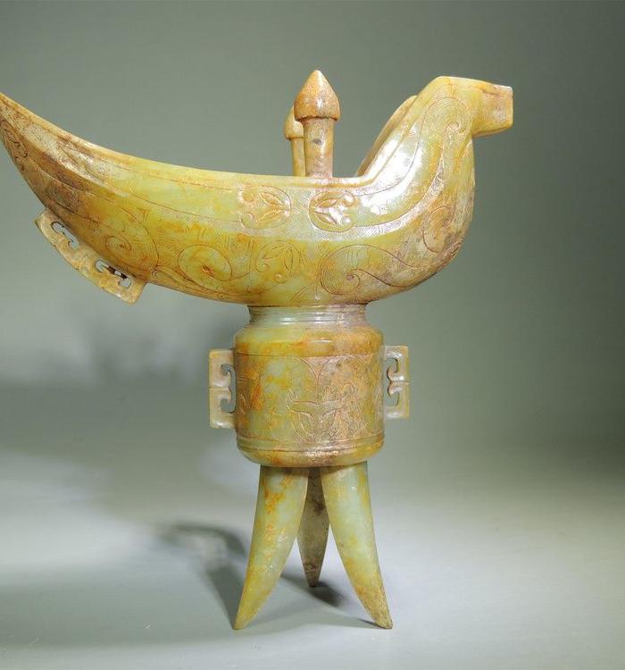 春秋战国 精美玉爵