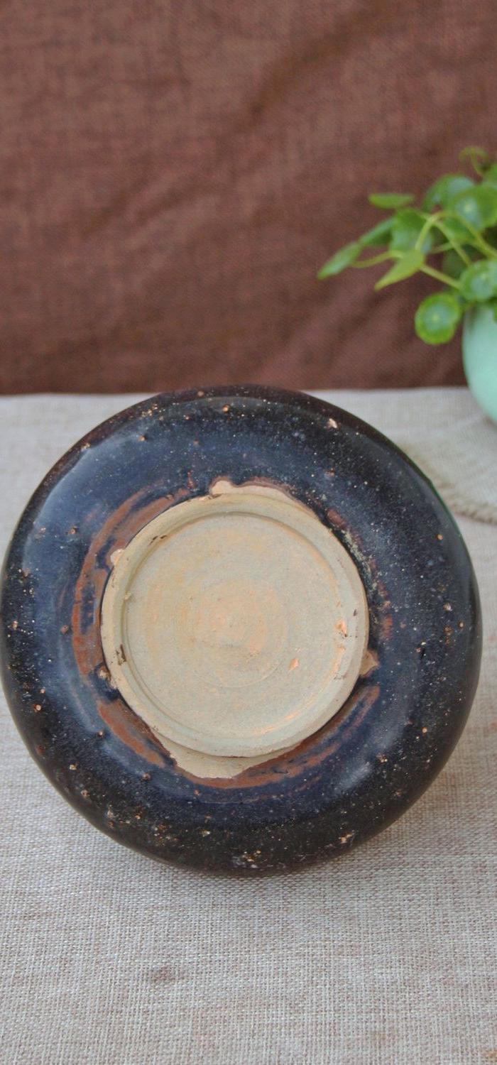 华夏古玩城 瓷器 高古 > 宋建窑系酱黑釉笔洗 年代:宋代 艺术类别