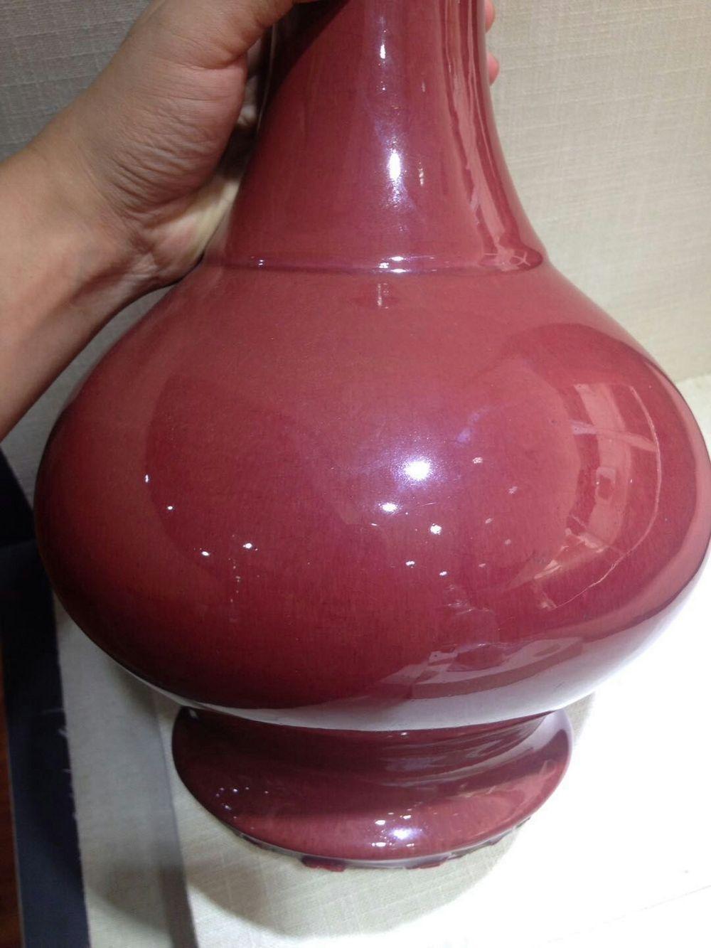 清代乾隆郎窑红赏瓶