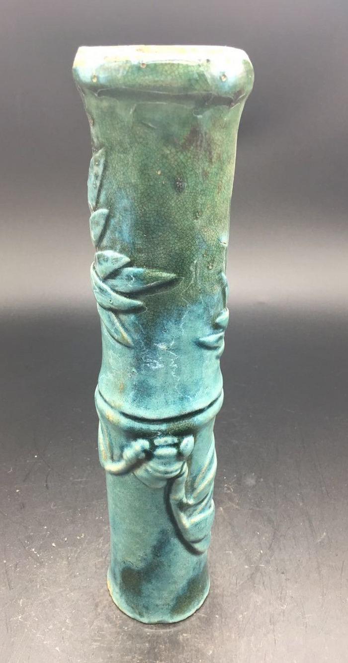 华夏古玩城 瓷器 其它 > 清代孔雀蓝釉开片竹节纹件