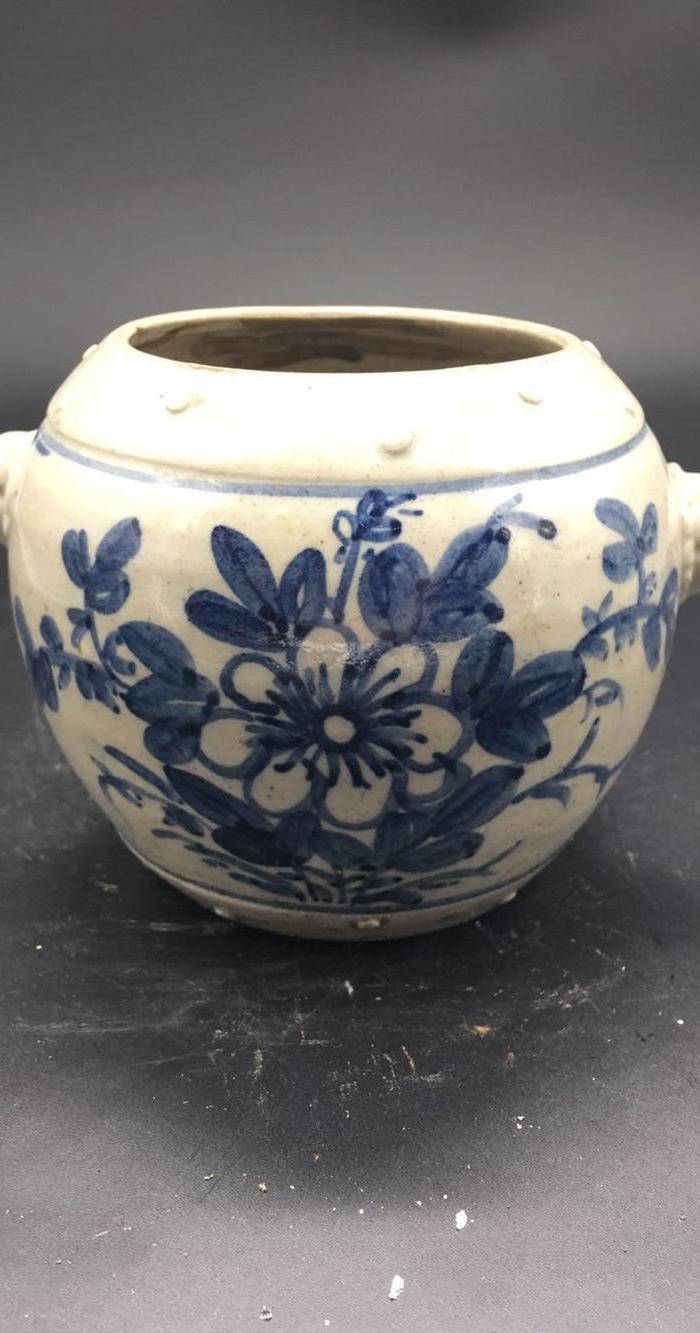 明代青花开片鼓钉洗