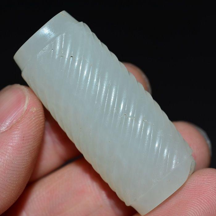 和田玉白玉长寿安康绞丝福寿纹勒子