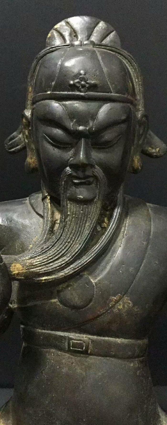 明代贴金铜关公座像_明代贴金铜关公座像价格_买卖_交易_行情_拍卖