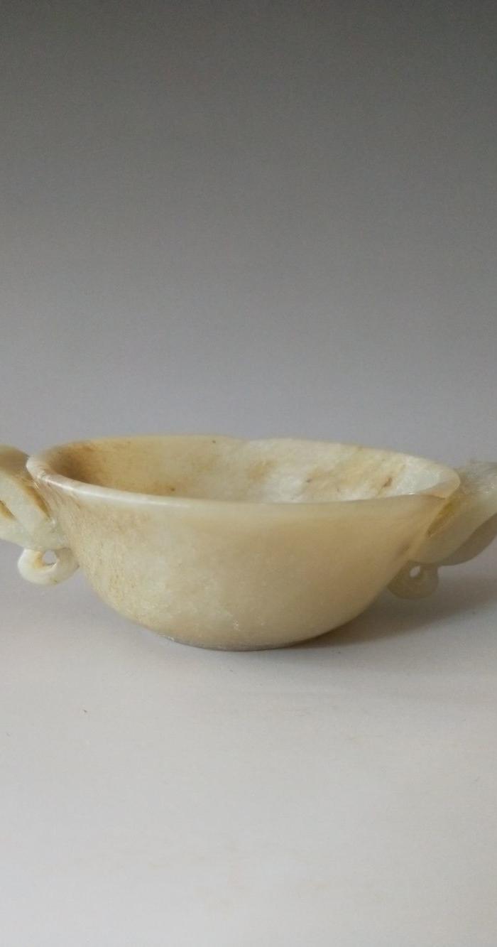 明代和田白玉盏