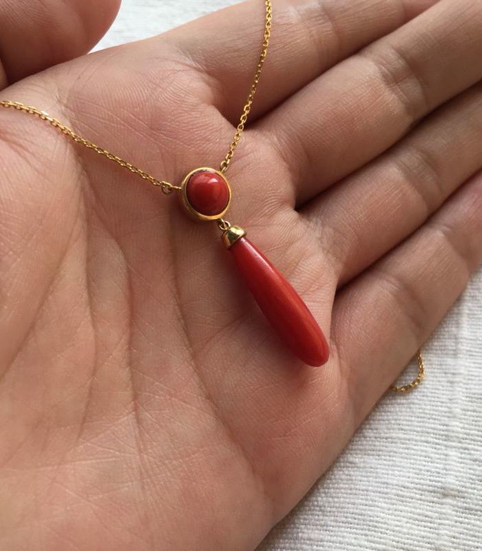 意大利沙丁红珊瑚水滴吊坠项链优雅知性款18k复古设计