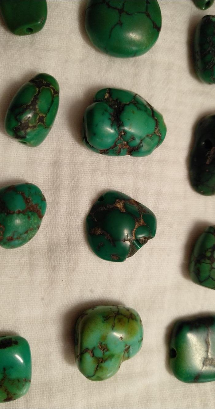 清代 百年藏传老松石随型