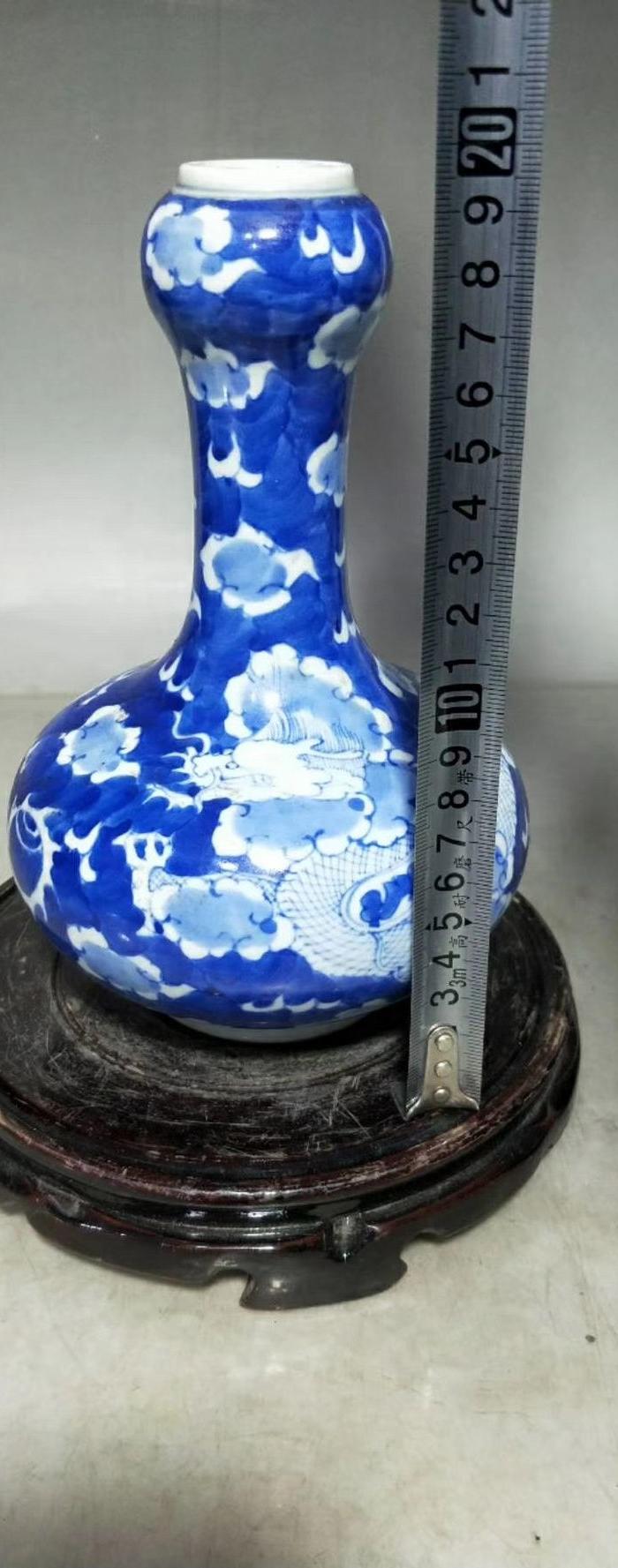 回流青花龙纹蒜头瓶 清早时期左右