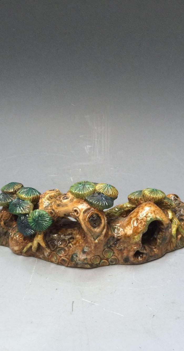 欧洲回流清像生瓷松树笔架