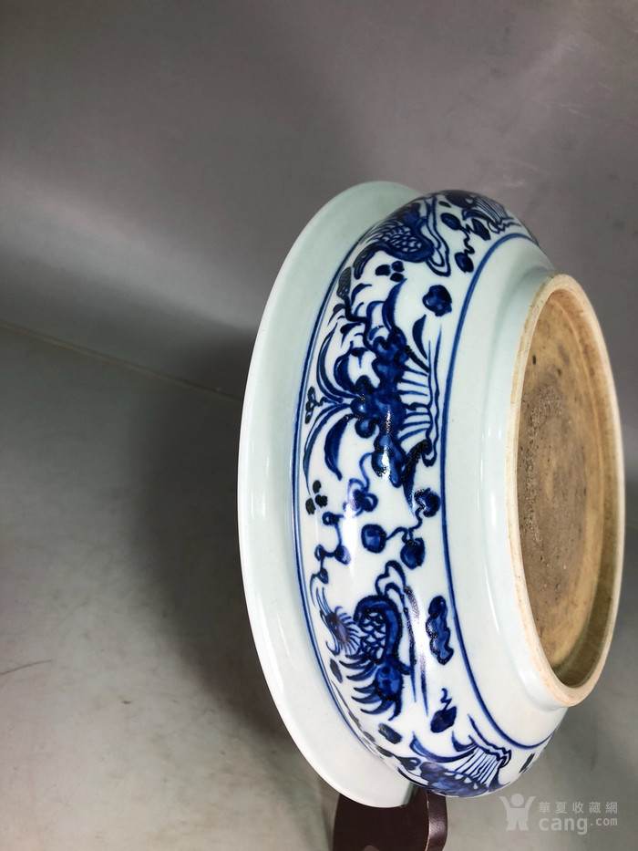 元代青花鸳鸯戏水龙纹笔洗