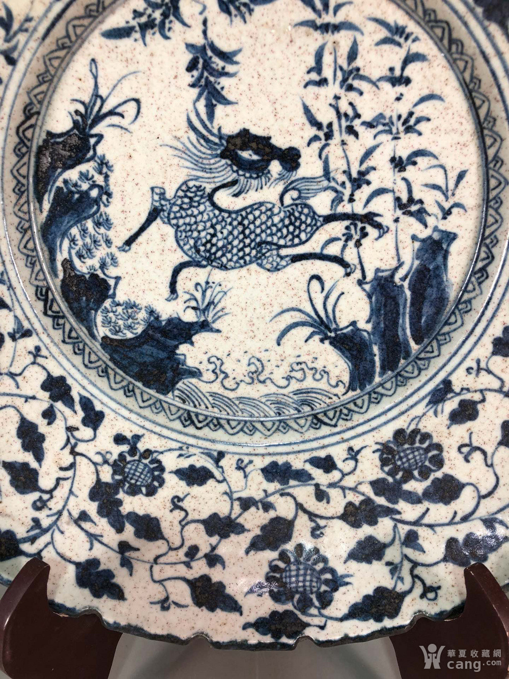 明代建文青花麒麟纹花边盘