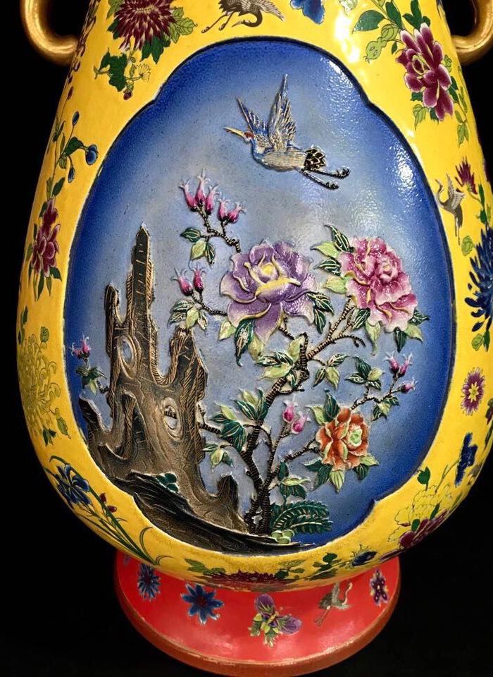 本金珐琅彩浮雕开光花鸟纹x耳尊