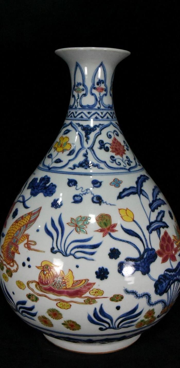 华夏古玩城 瓷器 其它 > 明代宣德五彩鸳鸯戏水玉壶春瓶