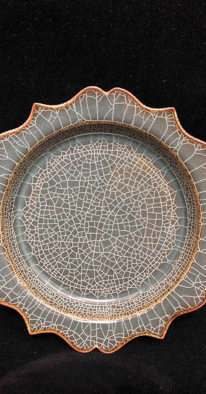 溪口官窑开片纹盘