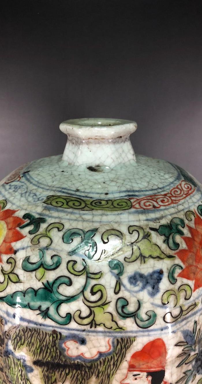 元代五彩开片人物故事八方梅瓶_华夏古玩城_华夏收藏网