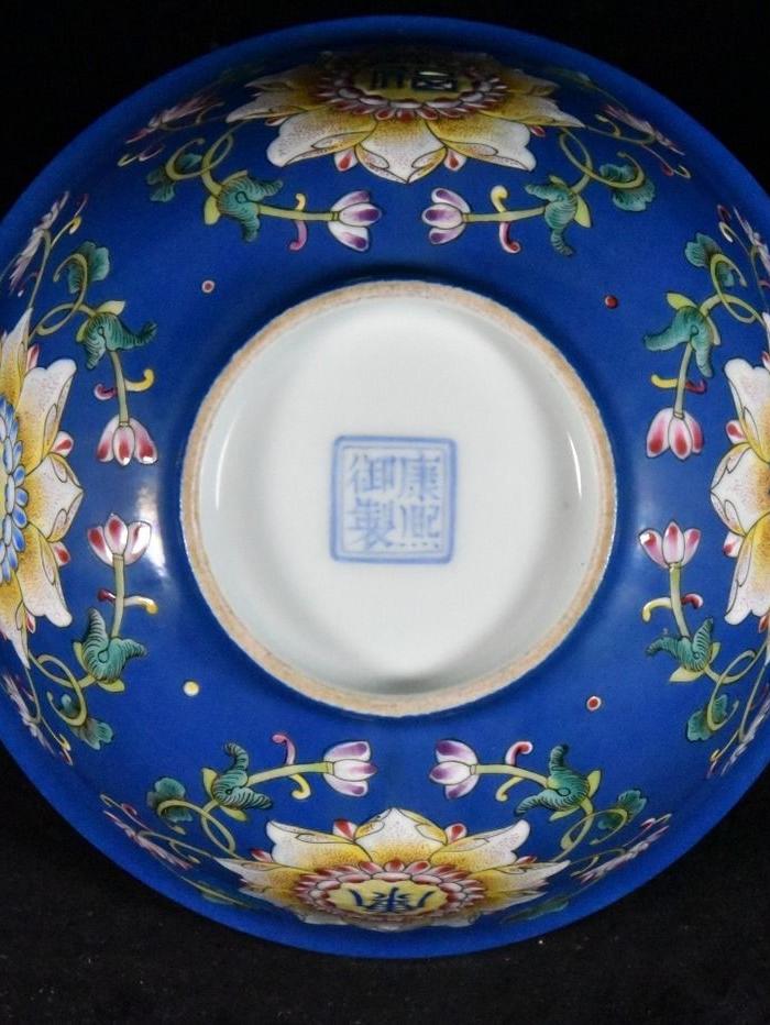 q代康熙蓝釉珐琅彩福寿康宁碗