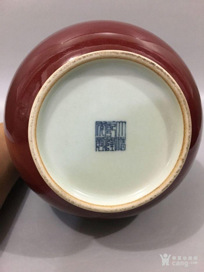 瓷器 明清 > 郎窑红赏瓶 乾隆  年代:清中期 艺术类别:单色釉 表现
